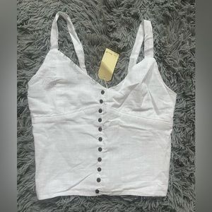BEAUTIFUL WHITE TANK TOP